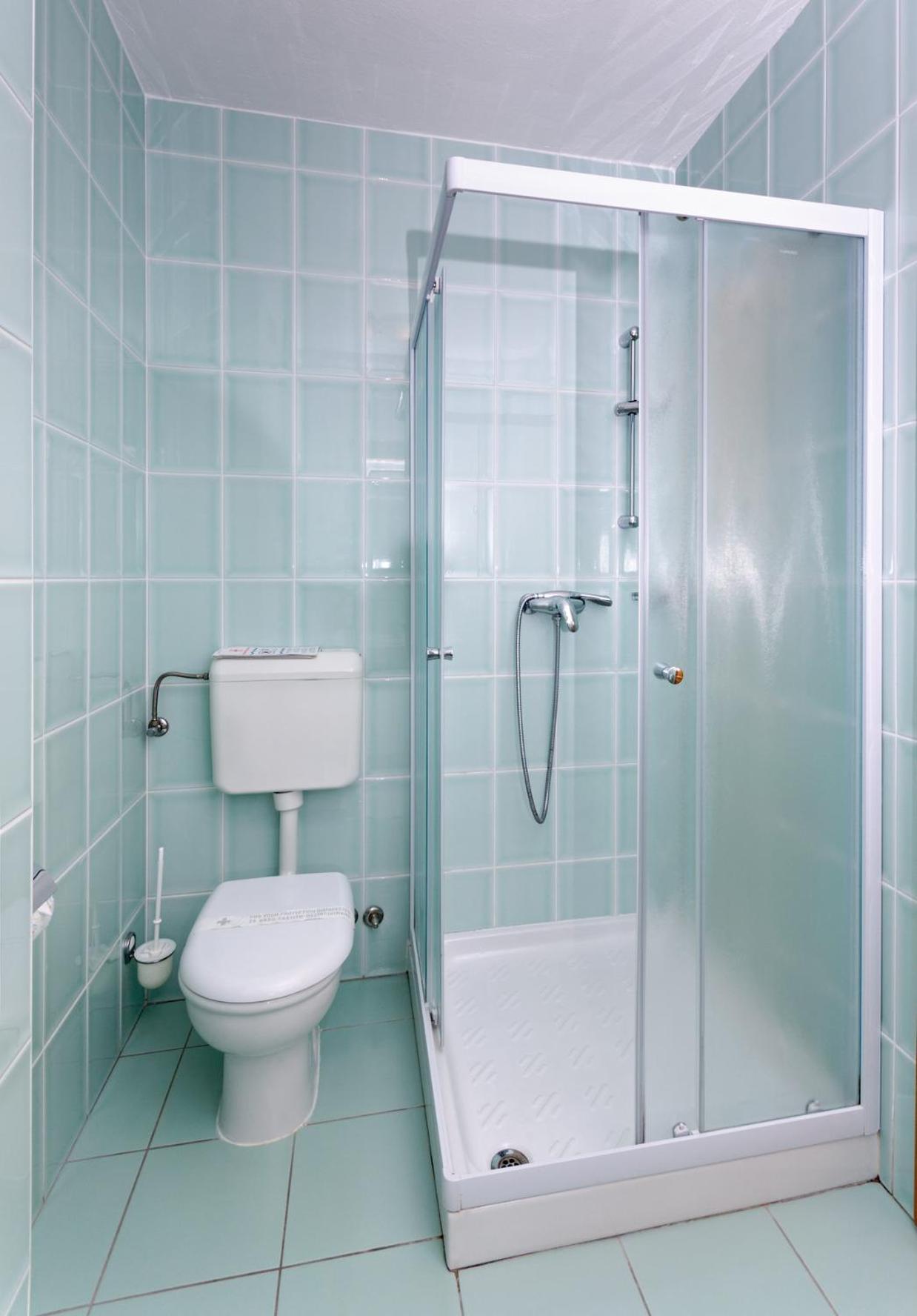 Hotel Epario Лопар Екстериор снимка